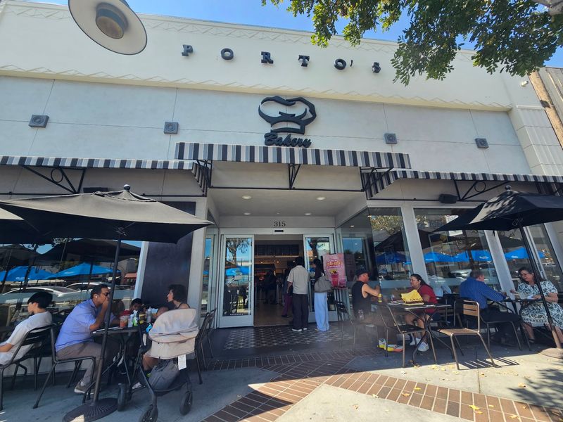 A Cuban Bakery on Brand Boulevard