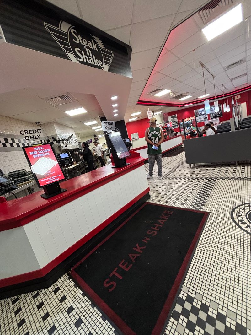 A Diner Feel With Retro Roots