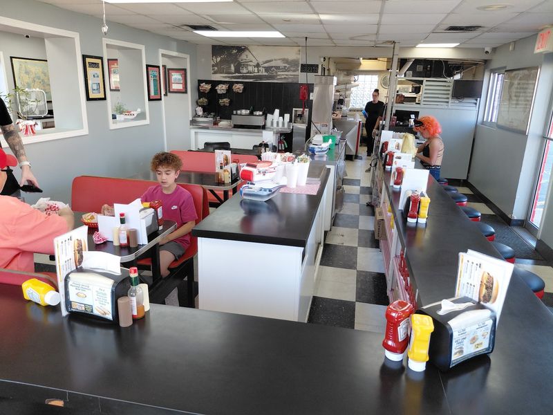 A Diner Setting Stuck In The Best Way