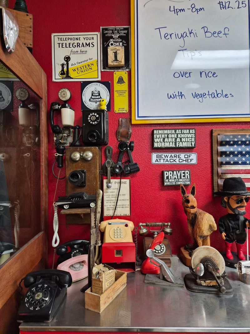 A Diner That Feels Like An Antique Shop