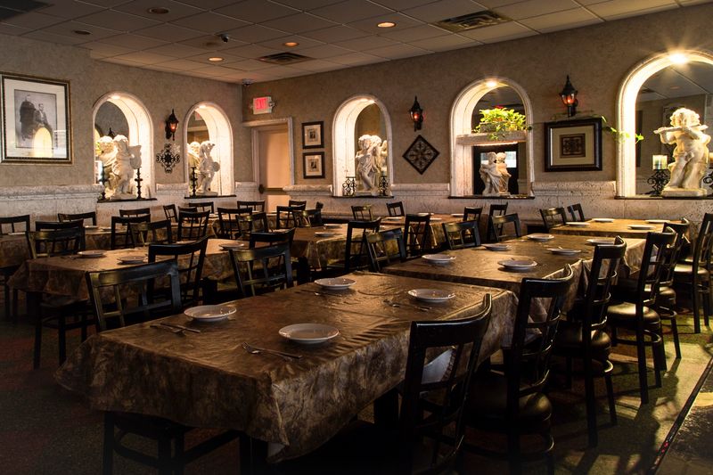 A Dining Room Full of Surprises A Dining Room Full of Surprises