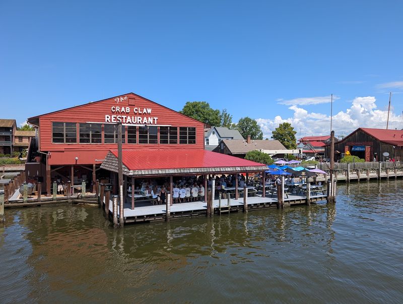 A Dockside Verdict