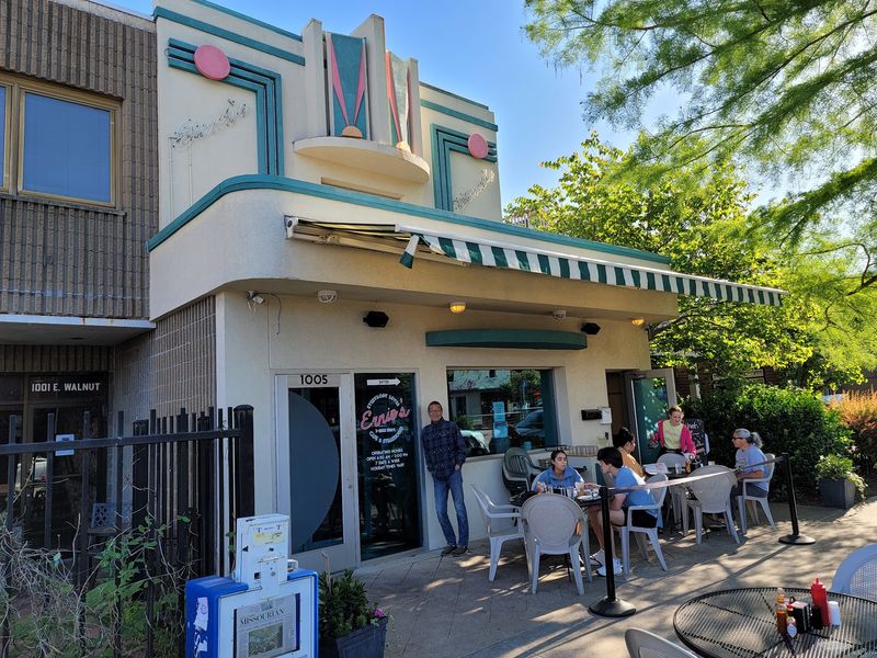 A Downtown Columbia Institution Since 1934