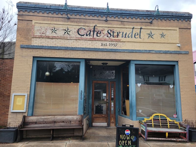 A Downtown Corner Worth Pulling Over For