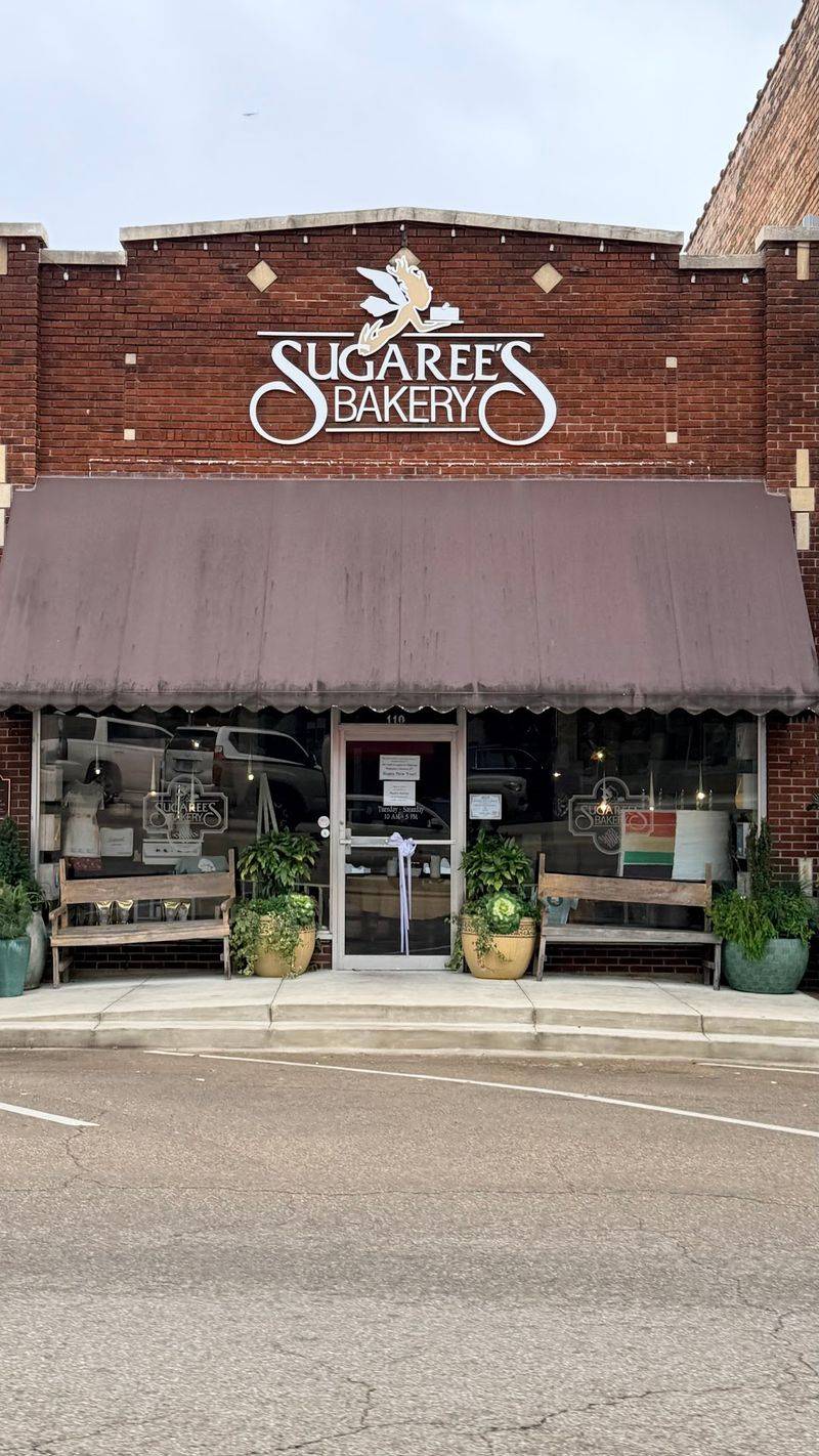 A Downtown Sweet Stop With a Real Address