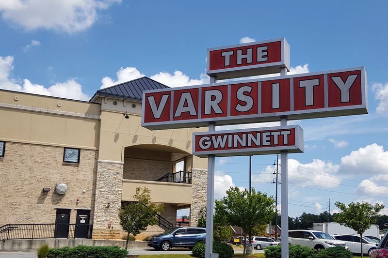 A Drive-In Landmark Off Dawson Boulevard