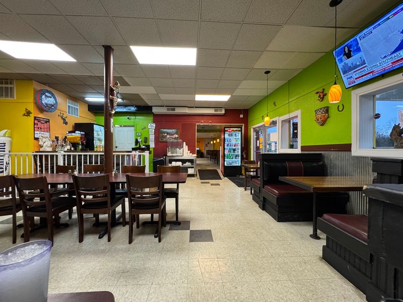 A Family-Friendly Dining Room