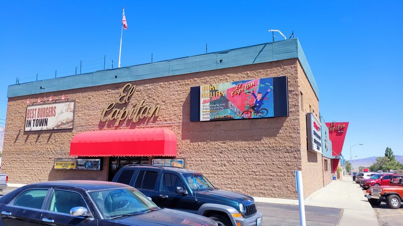 A Fixture on Hawthorne's Main Stretch