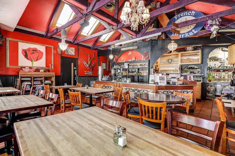 A French Kitchen With A Cajun Heart A French Kitchen With A Cajun Heart
