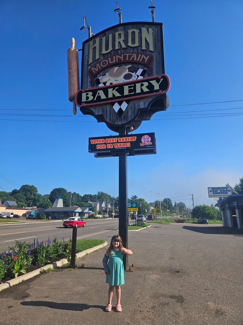 A Front Street Fixture in Marquette