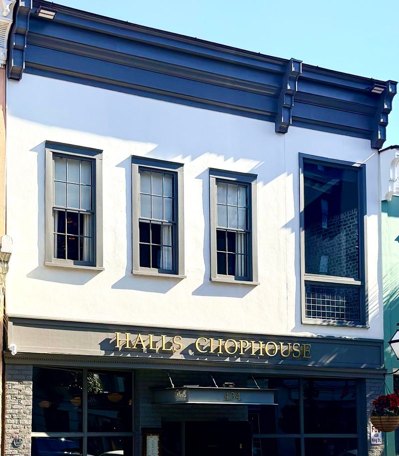 A King Street Landmark for Serious Beef
