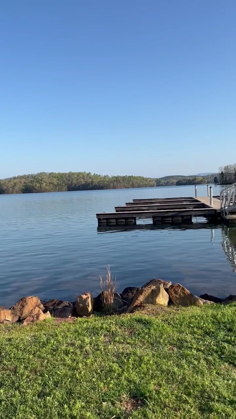 A Lakeside Park On The Georgia Border