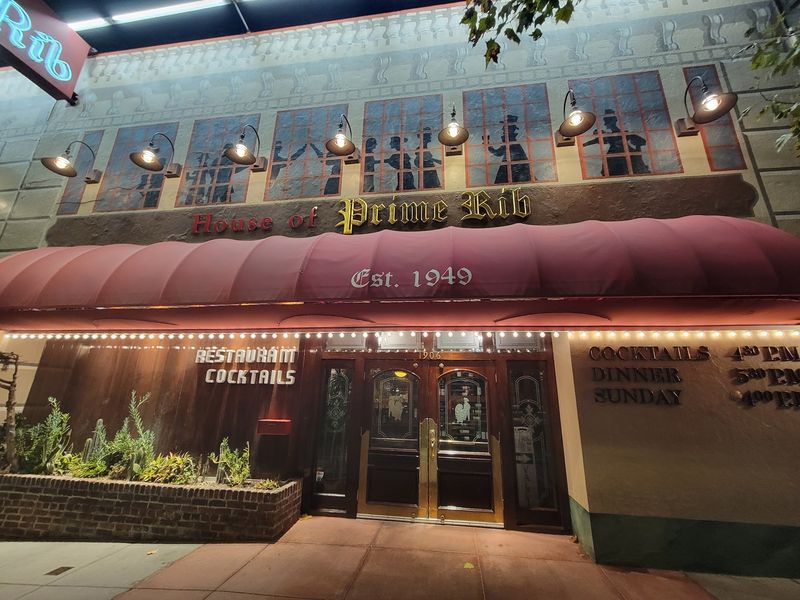 A Landmark on Van Ness Avenue