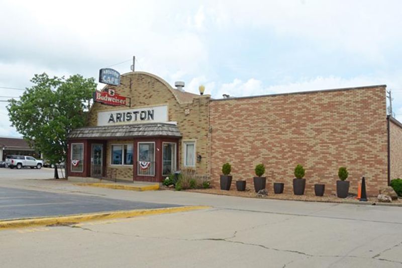 A Litchfield Address With Mother Road Credentials