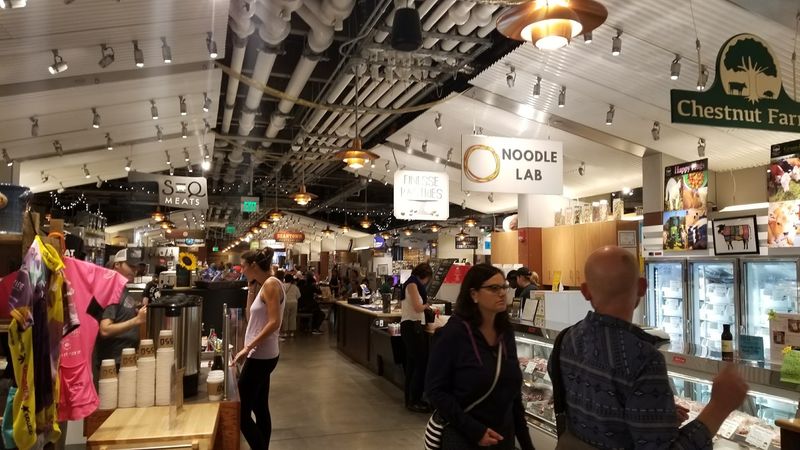 A Lively, Clean, And Welcoming Atmosphere