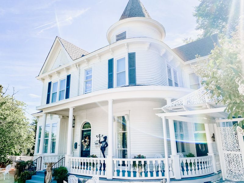 A Mansion With Roots In 1895 Marietta