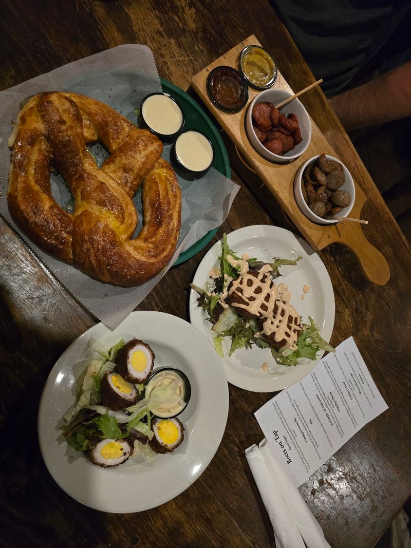 A Meal That Fits a Full Day Trip A Meal That Fits a Full Day Trip