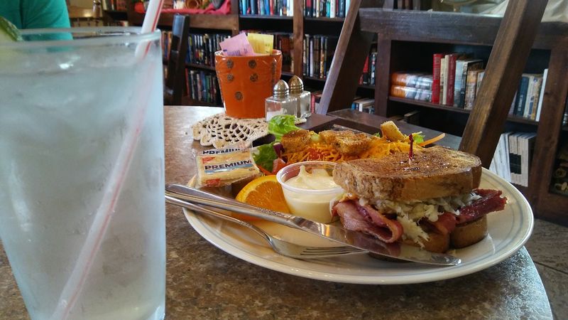 A Menu Built Around Sandwiches and Wraps A Menu Built Around Sandwiches and Wraps