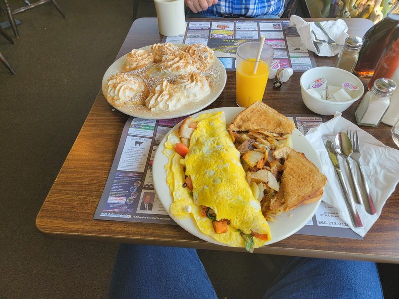 A Menu Built for Omelet Lovers