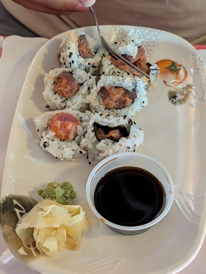 A Menu That Roams From Sushi to Turtle Soup A Menu That Roams From Sushi to Turtle Soup