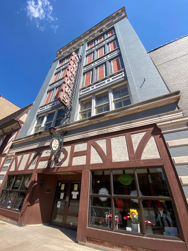 A Milwaukee Landmark With Deep Roots