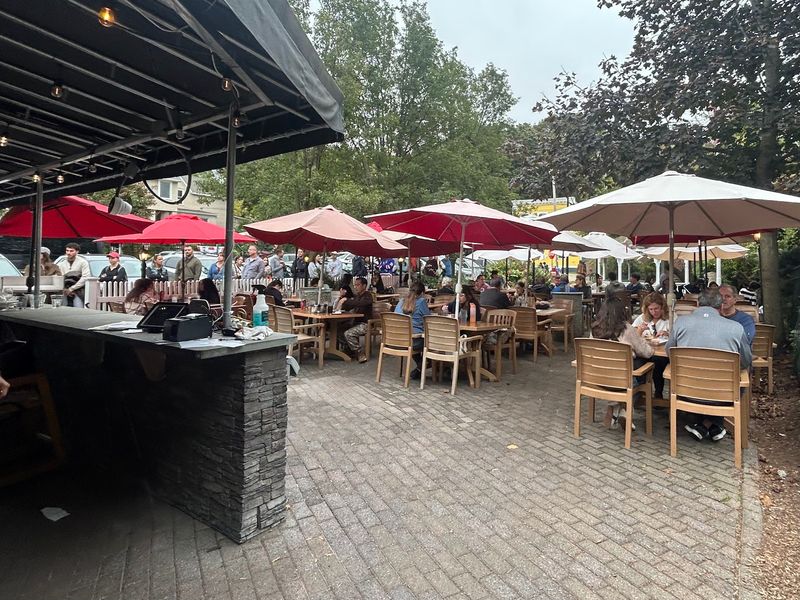 A Patio Built For Fresh Air Dining