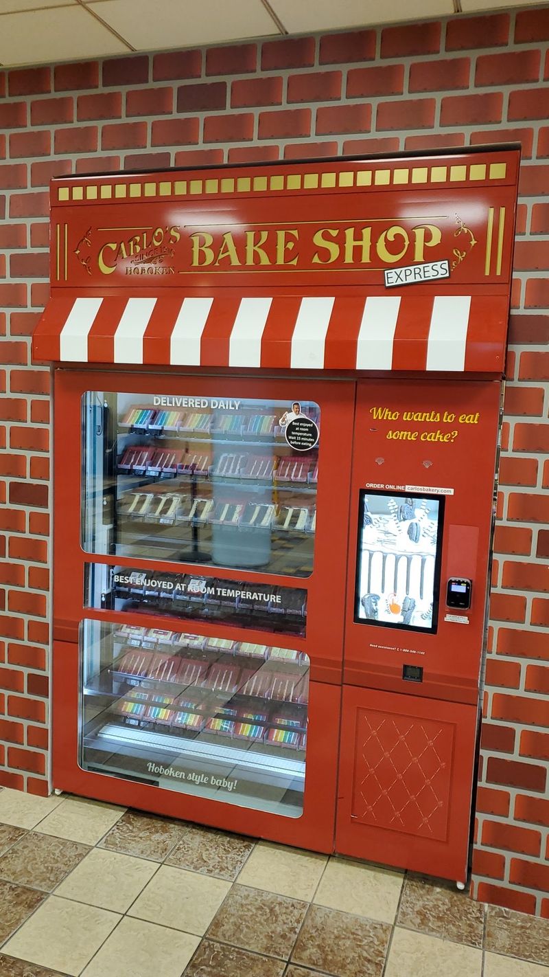 A Roadside Novelty Worth Talking About