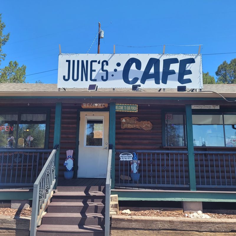 A Roadside Stop on Highway 260