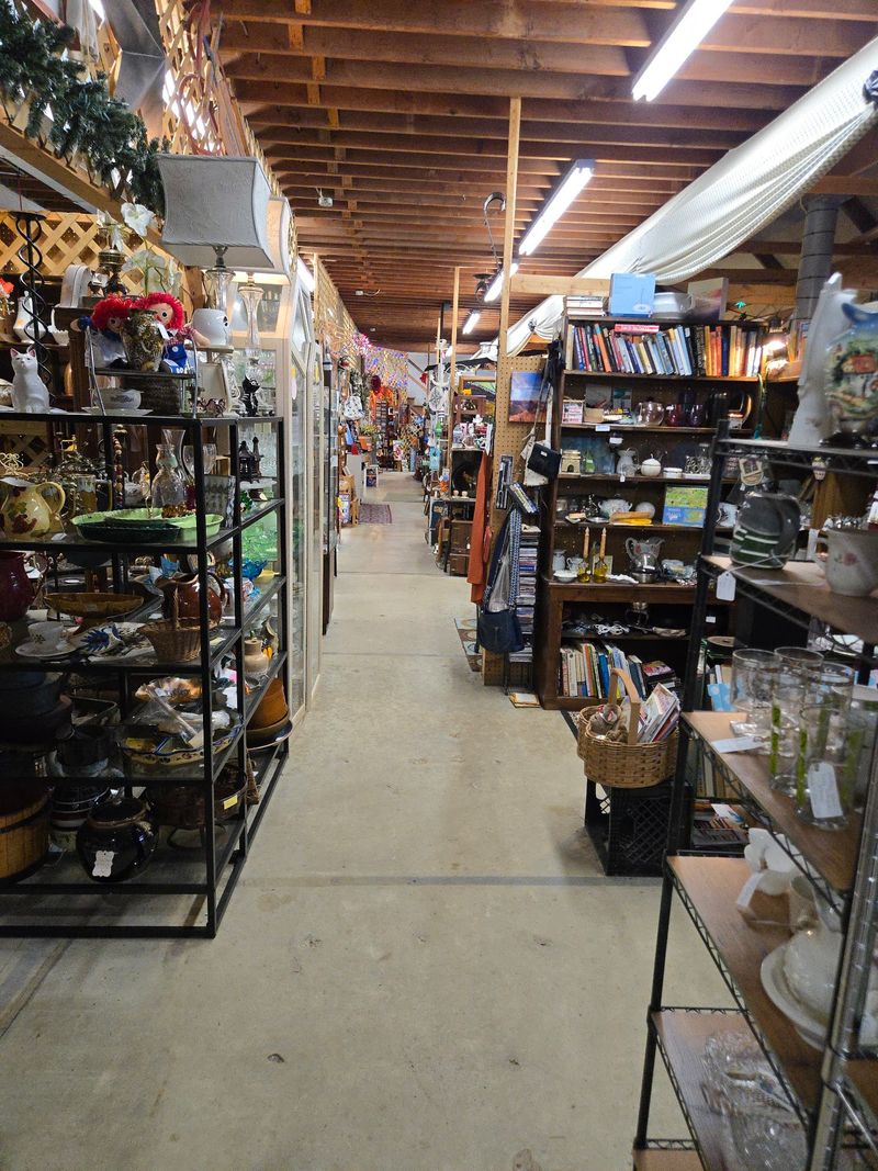 A Roadside Treasure Trove in St Leonard