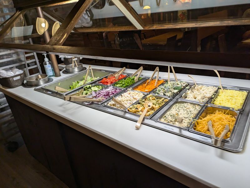 A Salad Bar With Serious Bragging Rights A Salad Bar With Serious Bragging Rights