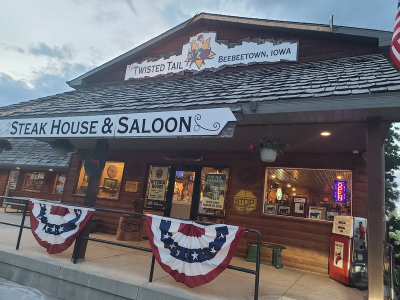 A Saloon Where the Roads Nearly End