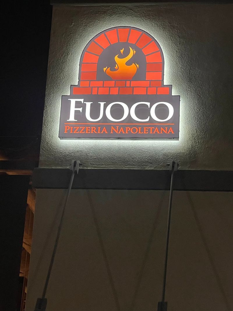 A Slice Of Naples On Harbor Boulevard A Slice Of Naples On Harbor Boulevard