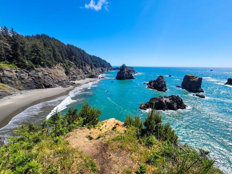 A Small City at Oregon's Southern Edge