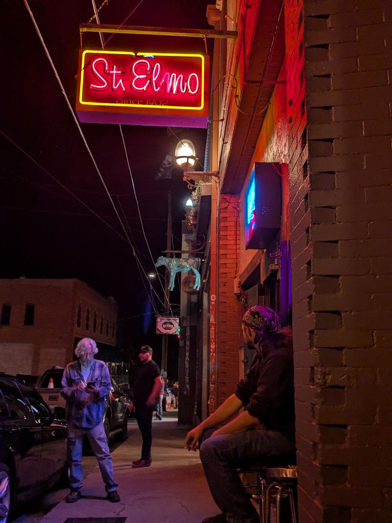 A Small-Town Vibe With Big-City Energy