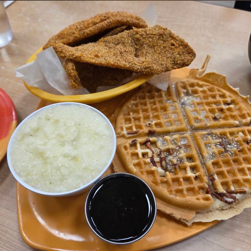 A Soul Food Stop Off the Strip A Soul Food Stop Off the Strip