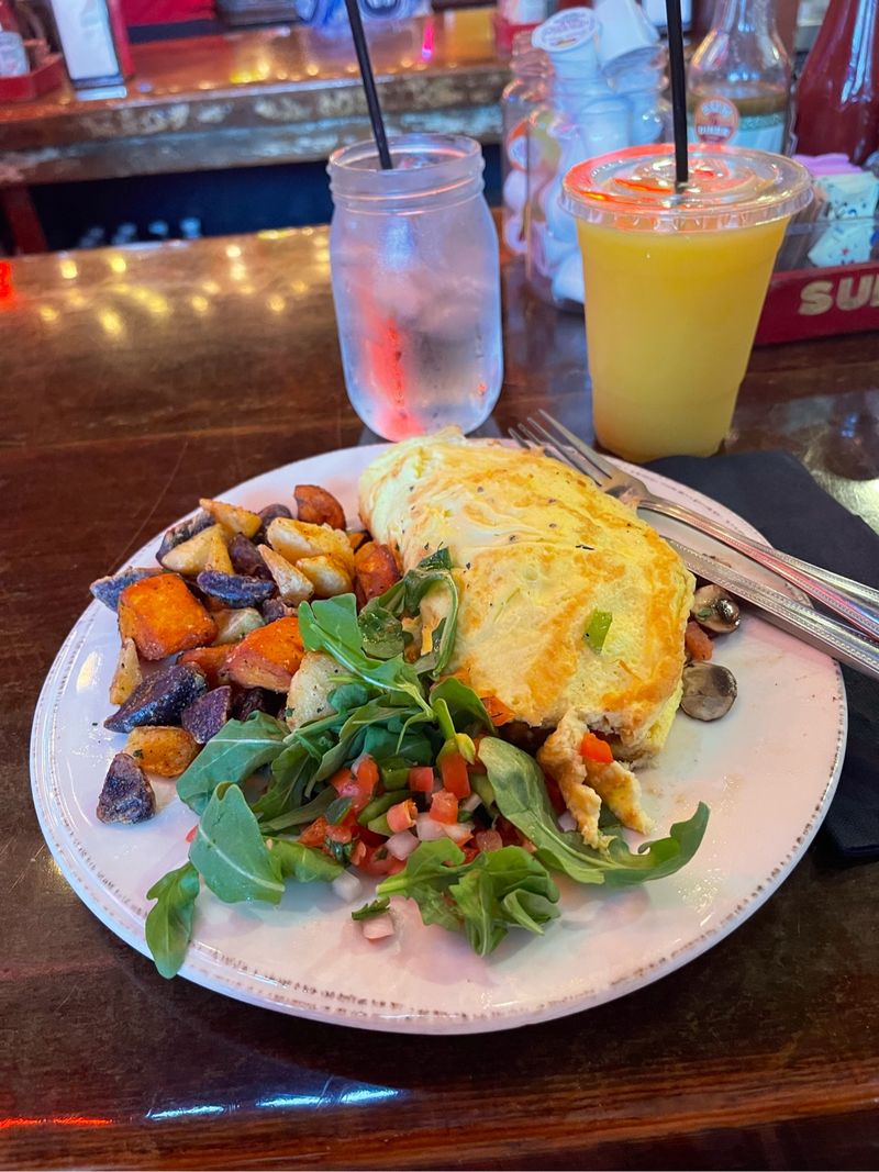 A Southern Breakfast Menu Built To Fill You Up A Southern Breakfast Menu Built To Fill You Up