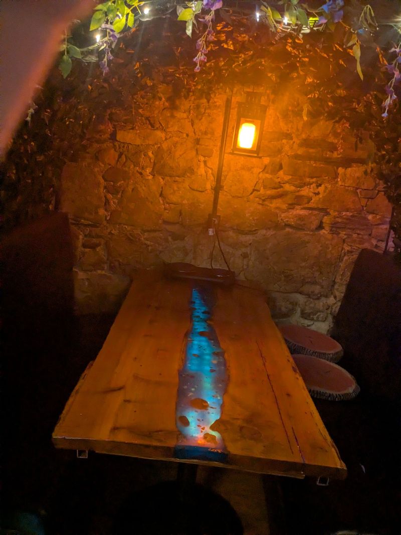 A Space That Runs Warm and Cozy