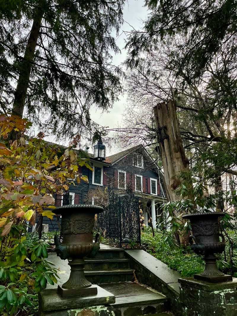 A Stone Estate on the Hudson River