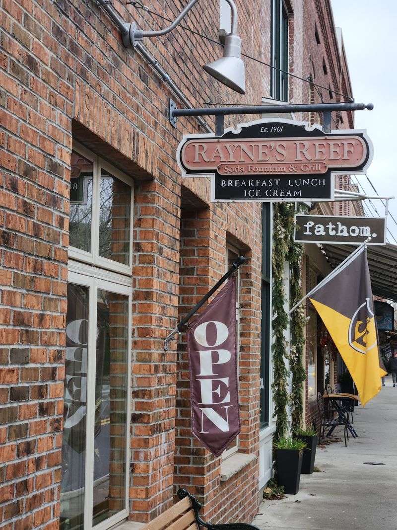A Stop for Coast-Bound Travelers