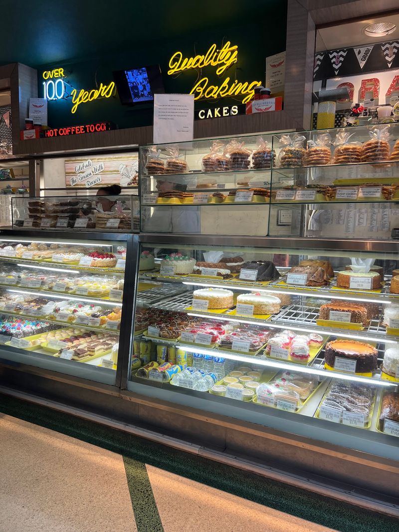 A Storefront That Doubles as a Time Capsule