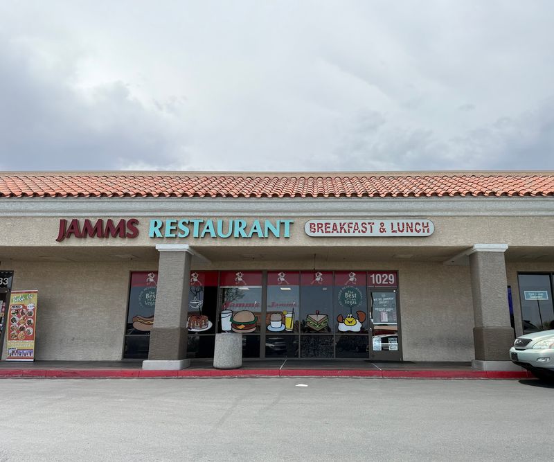 A Strip-Mall Find on South Rainbow Boulevard A Strip-Mall Find on South Rainbow Boulevard