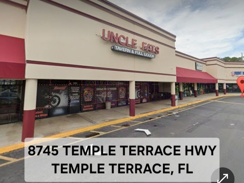 A Strip Mall Tavern With a Big Reputation A Strip Mall Tavern With a Big Reputation