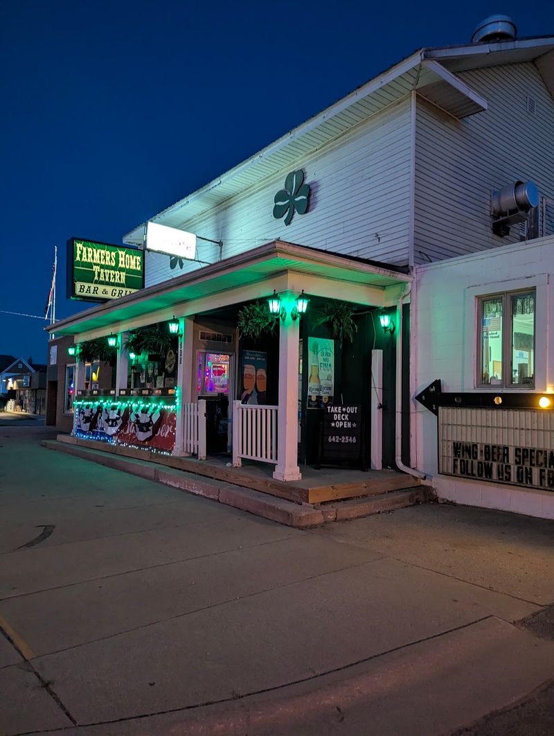 A Tavern on West Saginaw Street