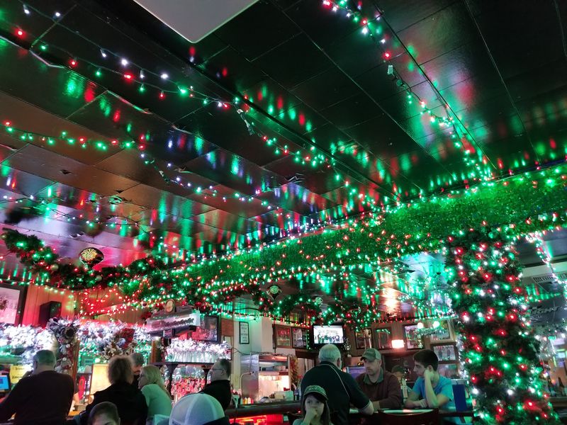 A Time Warp With String Lights