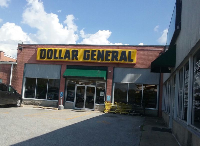 A Town Center Built For Everyday Errands