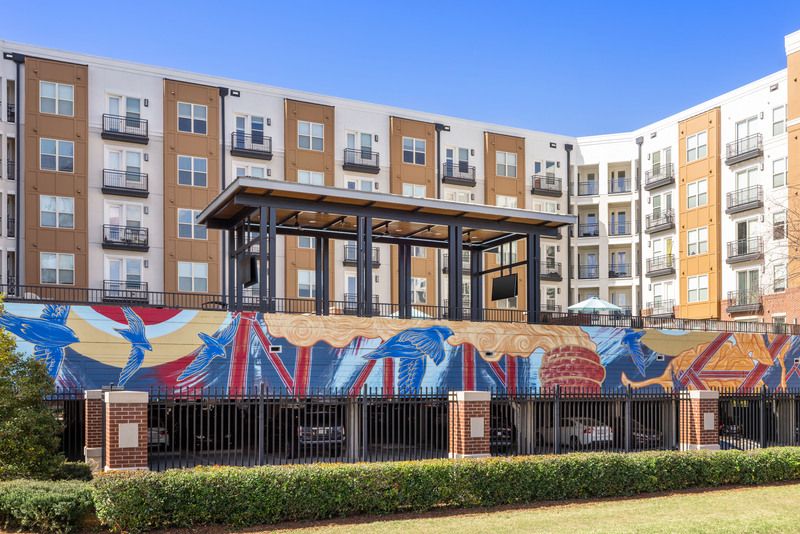 A Weekend Buzz Around The Brick