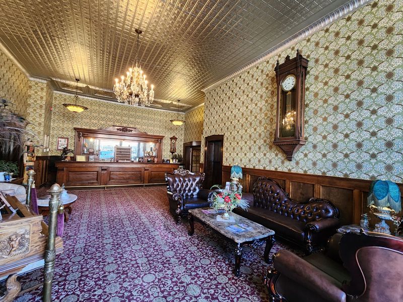 Amenities That Balance Old And New