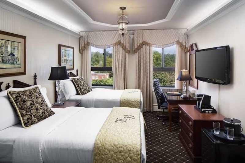 Amenities That Cover The Bases Amenities That Cover The Bases