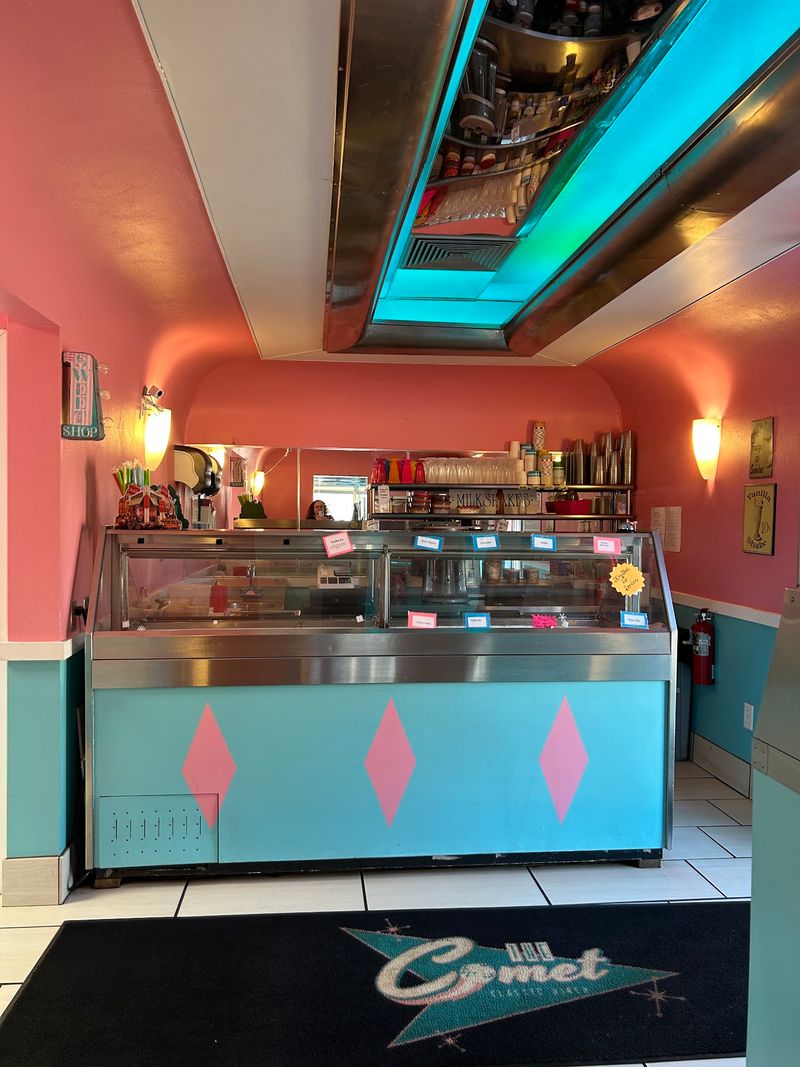 An Ice Cream Counter All Its Own An Ice Cream Counter All Its Own