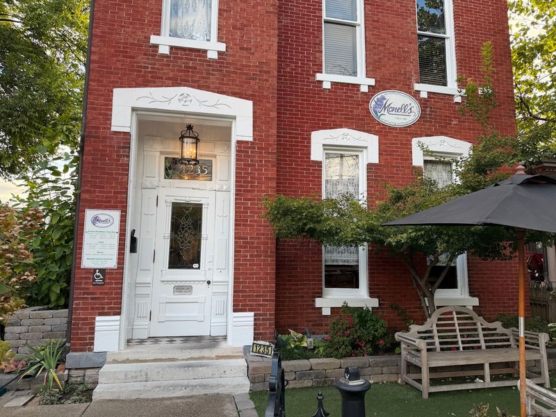 An Old House on 6th Avenue North